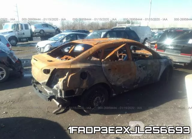 1FADP3E2XJL256693 фото 7
