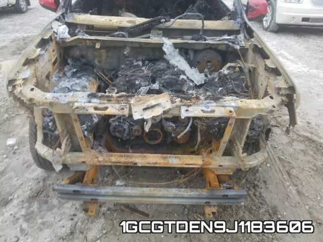 1GCGTDEN9J1183606 фото 8