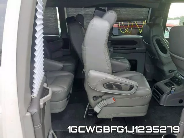 1GCWGBFG1J1235279 фото 7