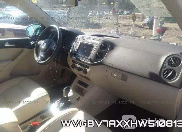 WVGBV7AXXHW510813 фото 6