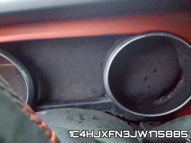 1C4HJXFN3JW175885 фото 9