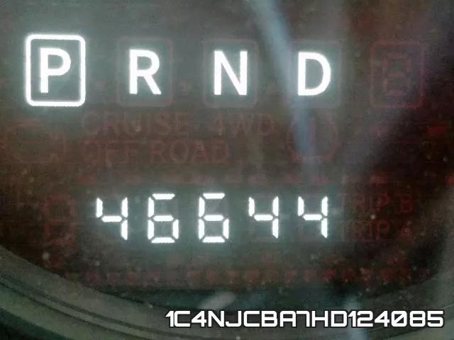 1C4NJCBA7HD124085 фото 9