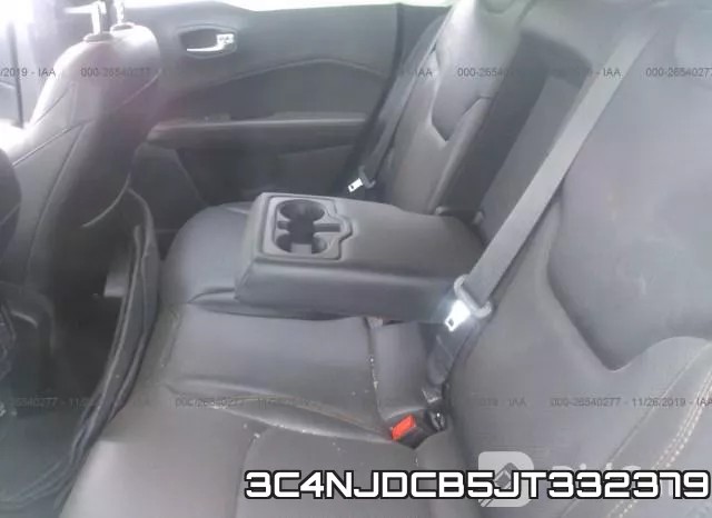 3C4NJDCB5JT332379 фото 9