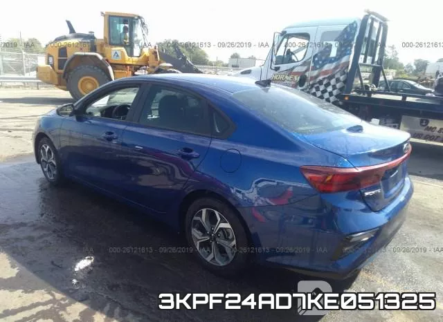 3KPF24AD7KE051325 фото 4