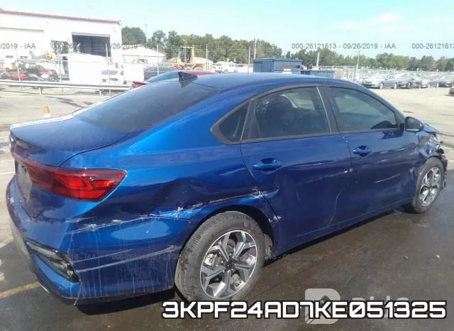 3KPF24AD7KE051325 фото 7