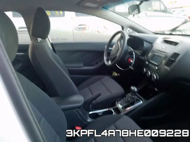 3KPFL4A78HE009228 фото 6