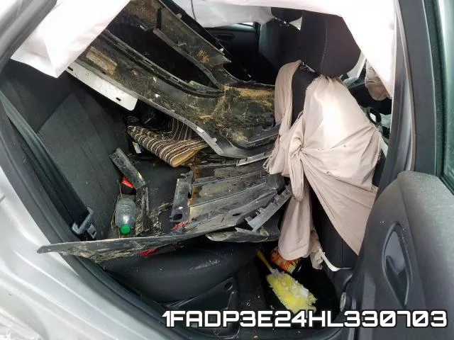 1FADP3E24HL330703 фото 7