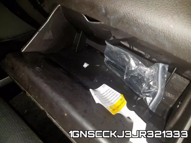 1GNSCCKJ3JR321333 фото 10