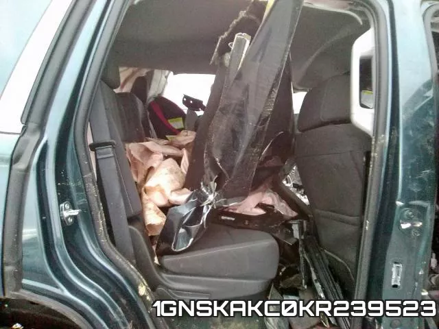 1GNSKAKC0KR239523 фото 7