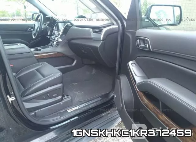 1GNSKHKC1KR372459 фото 6