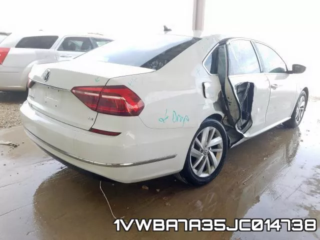 1VWBA7A35JC014738 фото 5