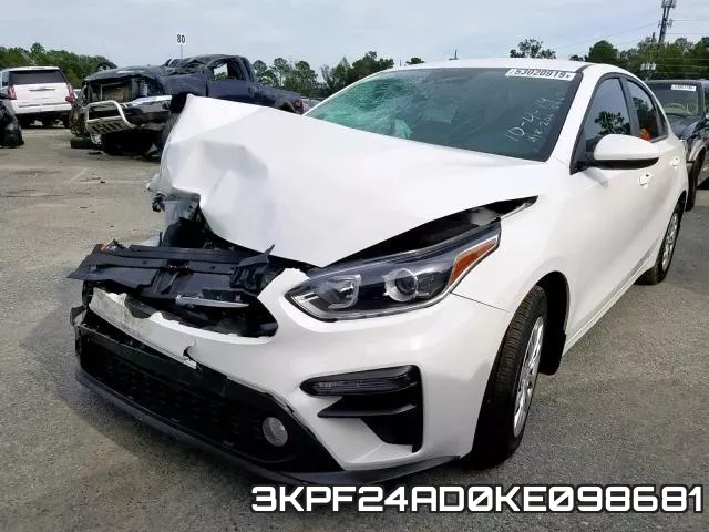3KPF24AD0KE098681 фото 3