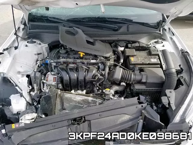 3KPF24AD0KE098681 фото 8