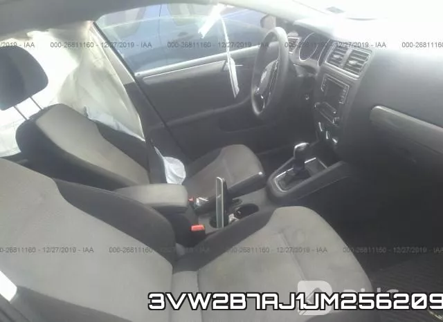 3VW2B7AJ1JM256209 фото 6
