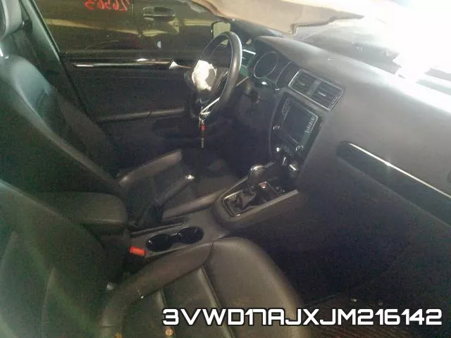 3VWD17AJXJM216142 фото 6