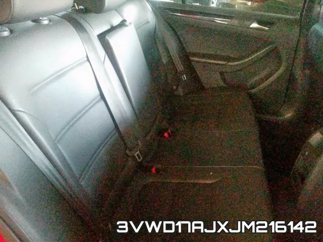 3VWD17AJXJM216142 фото 7