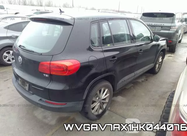 WVGAV7AX1HK044076 фото 5