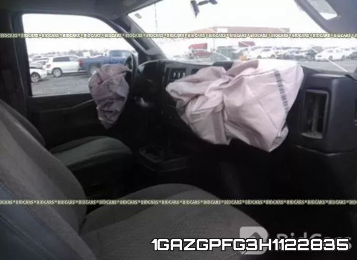 1GAZGPFG3H1122835 фото 6