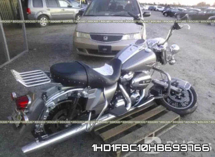 1HD1FBC10HB693766 фото 5
