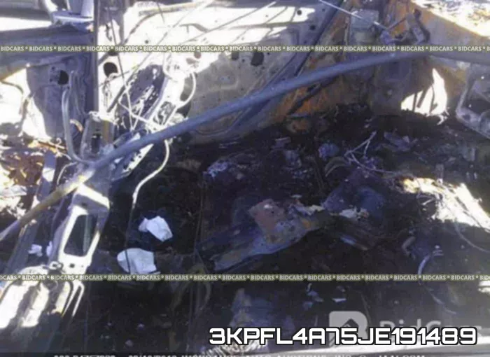 3KPFL4A75JE191489 фото 9
