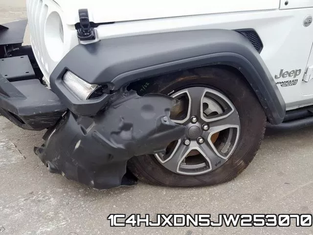 1C4HJXDN5JW253070 фото 10