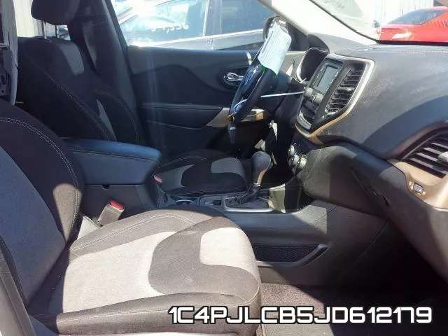 1C4PJLCB5JD612179 фото 6