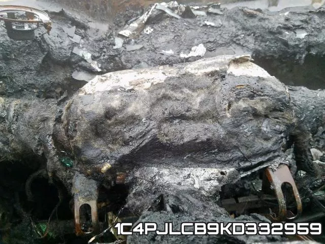 1C4PJLCB9KD332959 фото 9