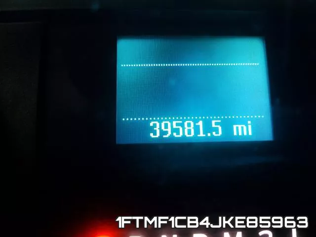 1FTMF1CB4JKE85963 фото 9