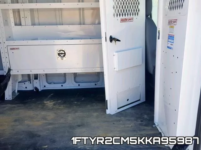 1FTYR2CM5KKA95987 фото 7