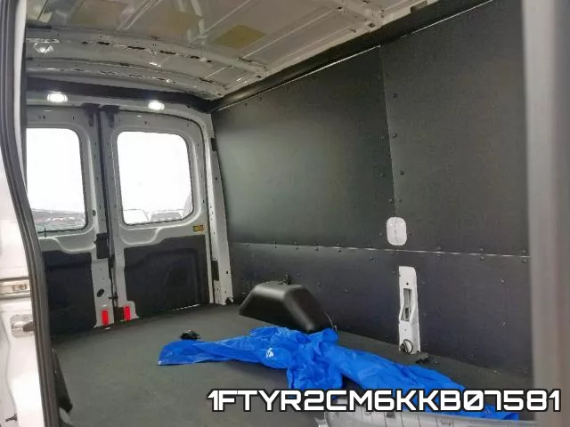 1FTYR2CM6KKB07581 фото 7