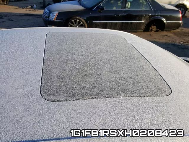 1G1FB1RSXH0208423 фото 10