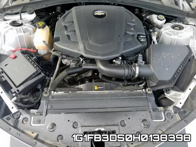 1G1FB3DS0H0138398 фото 8