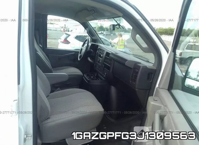 1GAZGPFG3J1309563 фото 6