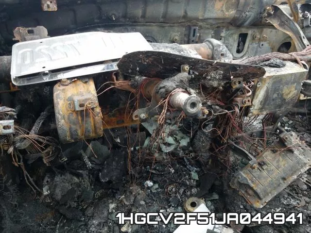 1HGCV2F51JA044941 фото 9