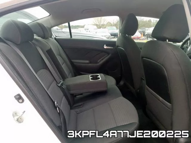 3KPFL4A77JE200225 фото 7