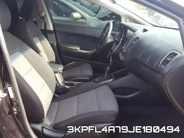 3KPFL4A79JE180494 фото 6