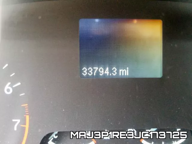 MAJ3P1RE3JC173725 фото 9