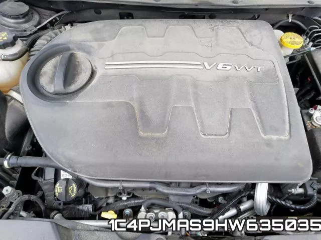 1C4PJMAS9HW635035 фото 8