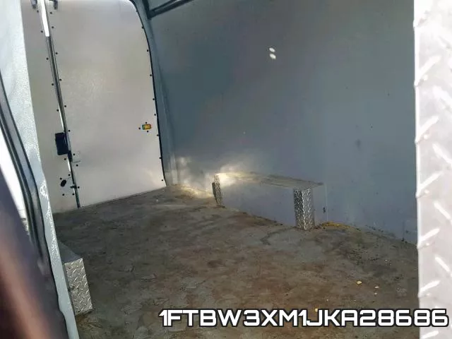 1FTBW3XM1JKA28686 фото 7