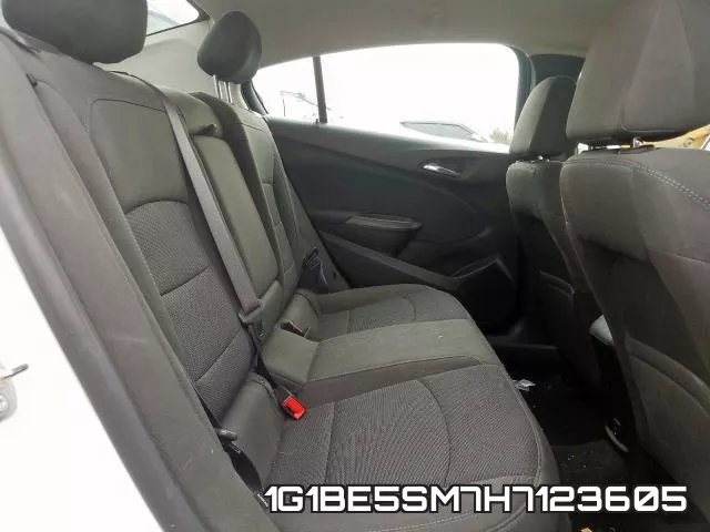 1G1BE5SM7H7123605 фото 7