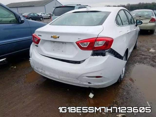 1G1BE5SM7H7123605 фото 10