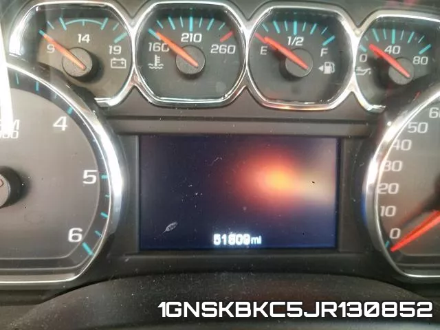 1GNSKBKC5JR130852 фото 9