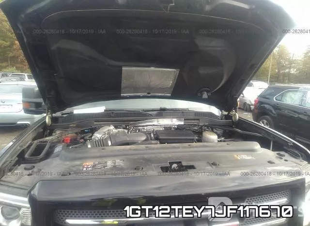 1GT12TEY7JF117670 фото 2