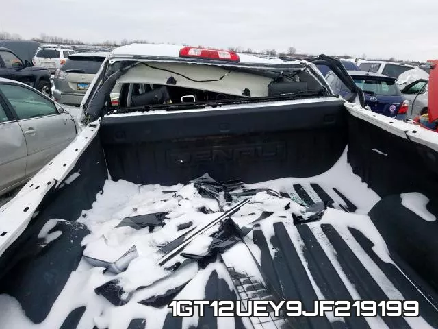 1GT12UEY9JF219199 фото 10