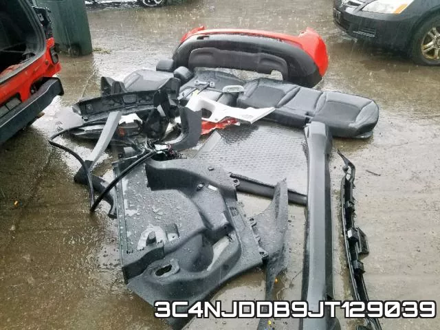 3C4NJDDB9JT129039 фото 10