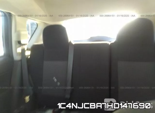 1C4NJCBA7HD147690 фото 9