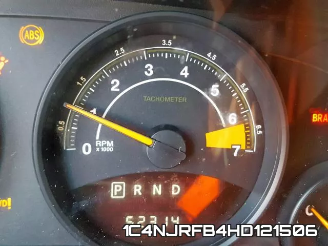 1C4NJRFB4HD121506 фото 9