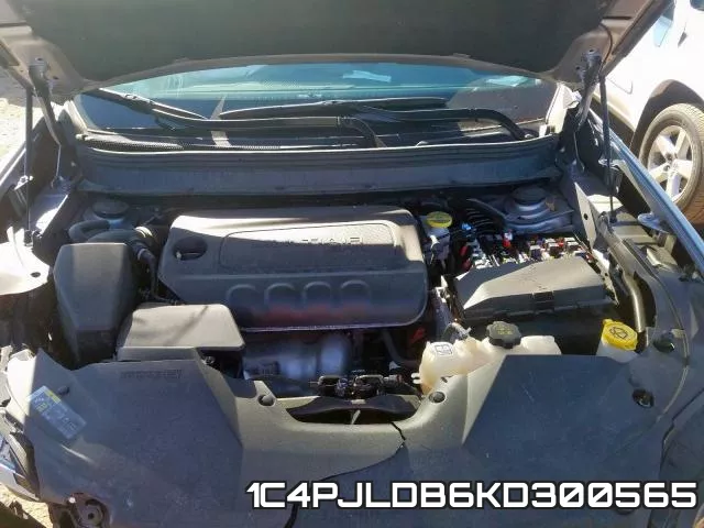 1C4PJLDB6KD300565 фото 8