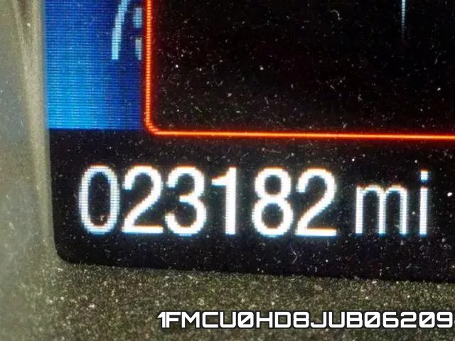 1FMCU0HD8JUB06209 фото 9