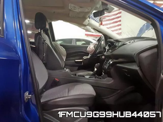 1FMCU9G99HUB44057 фото 6